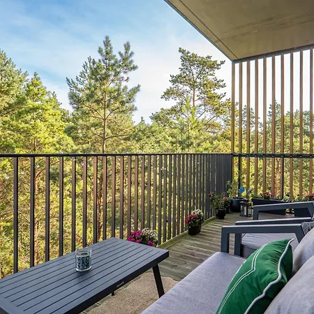 Coastal Haven Retreat With Balcony I Cohost Lägenhet Palanga