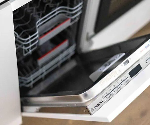 Coastal Haven Retreat, By Cohost アパート *